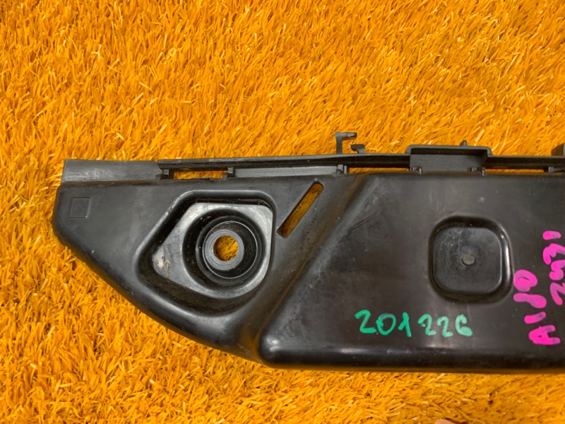 крепление бампера, 670 рублей, Красноярск