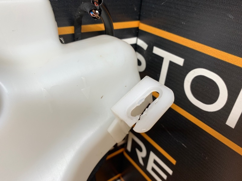 Бачок омывателя, 900 рублей, Красноярск