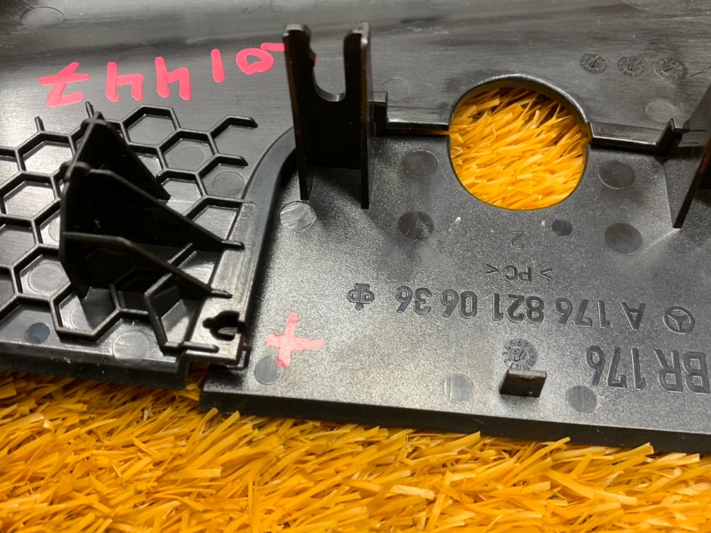 Накладка зеркала салонного, 480 рублей, Красноярск