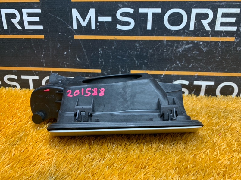 лючок бензобака, 1130 рублей, Красноярск