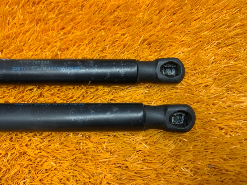 амортизатор багажника, 900 рублей, Красноярск