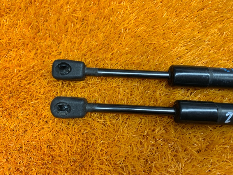 амортизатор багажника, 900 рублей, Красноярск