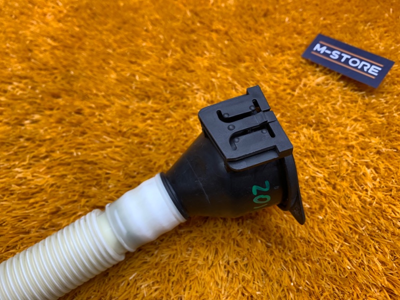 Горловина бачка омывателя, 300 рублей, Красноярск