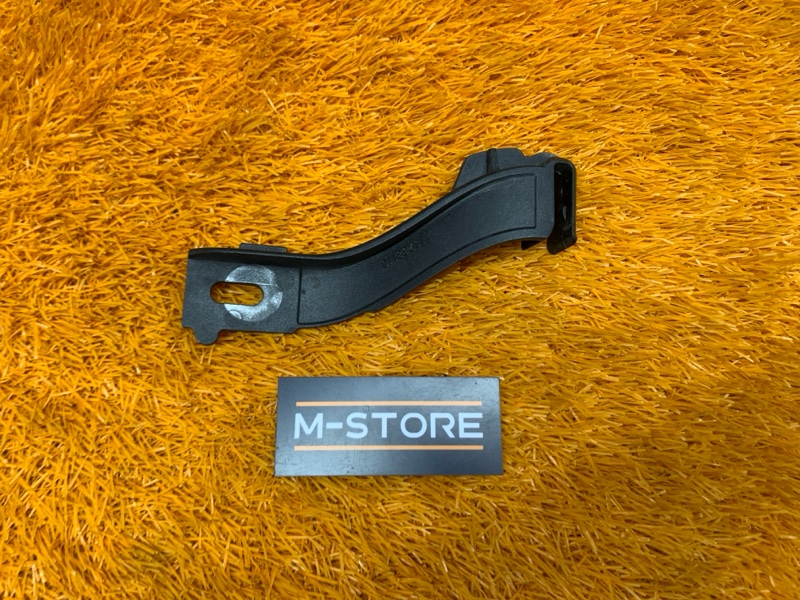 кронштейн фары, 500 рублей, Красноярск