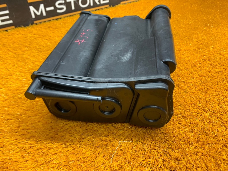 Адсорбер (фильтр топливных паров), 8400 рублей, Красноярск