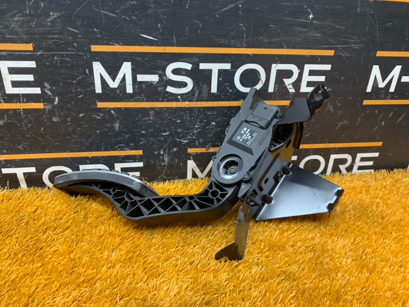 педаль газа, 1420 рублей, Красноярск