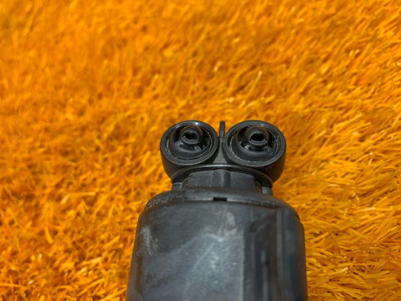 Форсунка омывателя фары, 1000 рублей, Красноярск