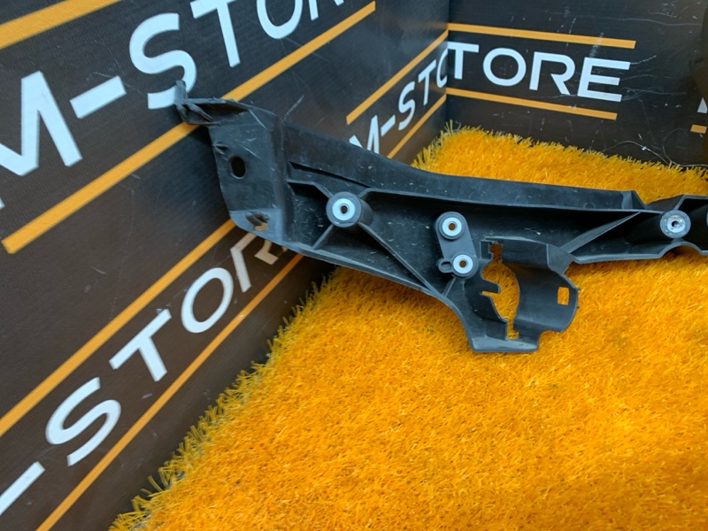 кронштейн фары, 2000 рублей, Красноярск