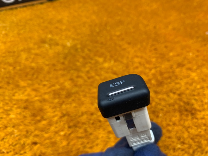 кнопка ESP, 300 рублей, Красноярск