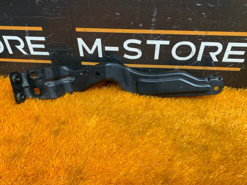 кронштейн фары, 350 рублей, Красноярск