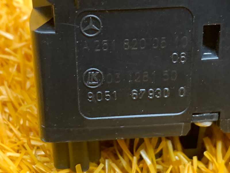 кнопка стеклоподъемника, 400 рублей, Красноярск