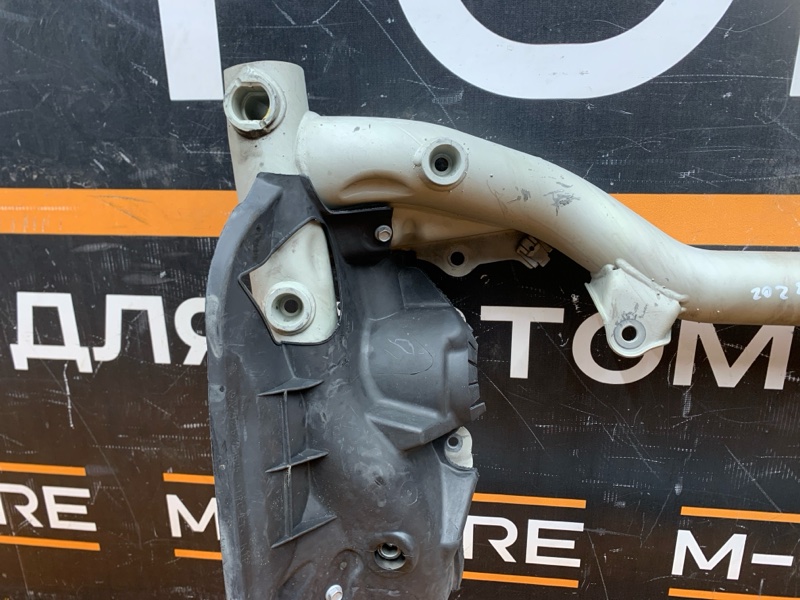 Балка поперечная (подрамник), 5900 рублей, Красноярск