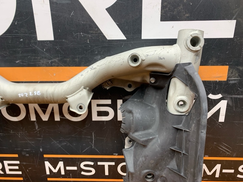 Балка поперечная (подрамник), 5900 рублей, Красноярск