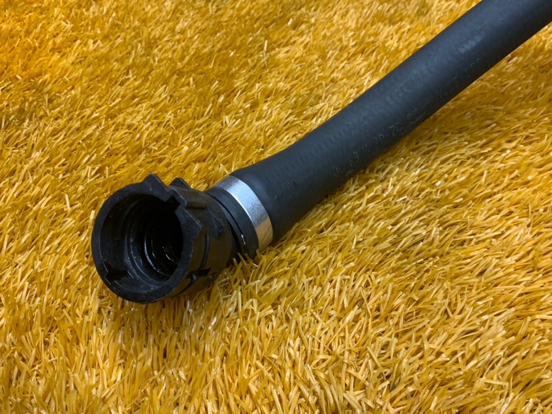 Патрубок системы охлаждения, 300 рублей, Красноярск