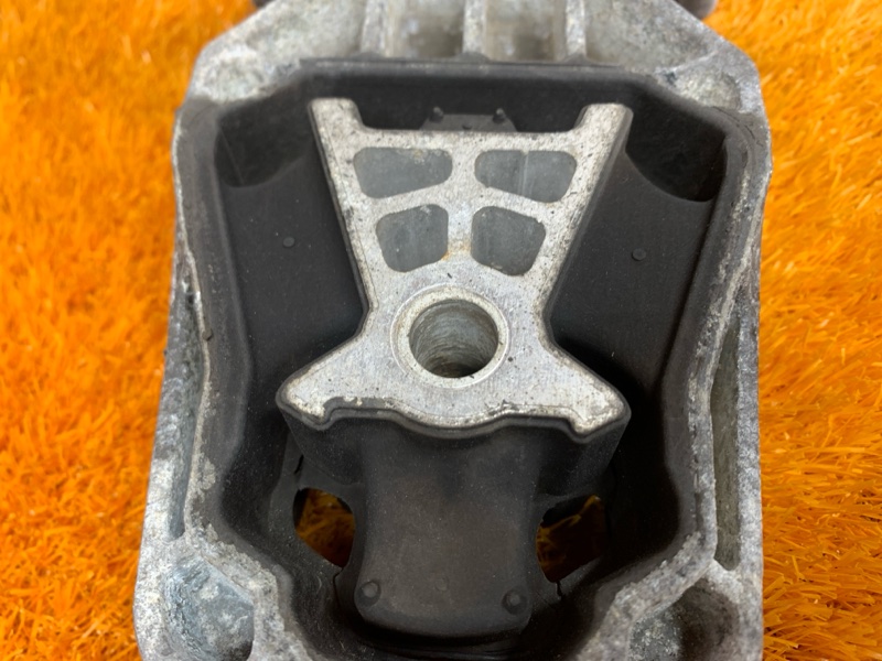 подушка двигателя, 750 рублей, Красноярск