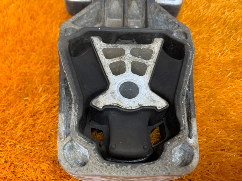 подушка двигателя, 750 рублей, Красноярск