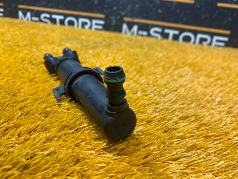 Форсунка омывателя фары, 1000 рублей, Красноярск