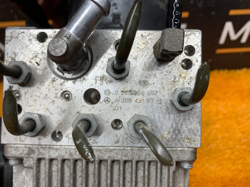 Блок ABS, 35000 рублей, Красноярск