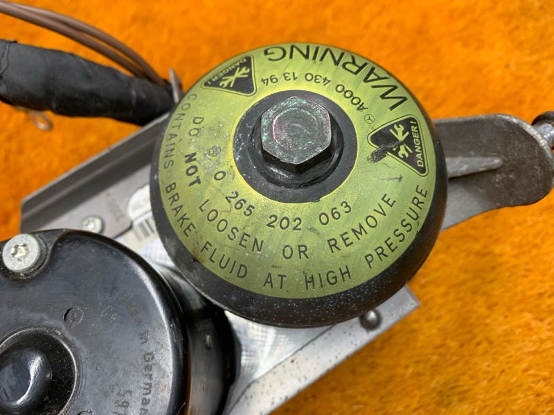 Блок ABS, 35000 рублей, Красноярск