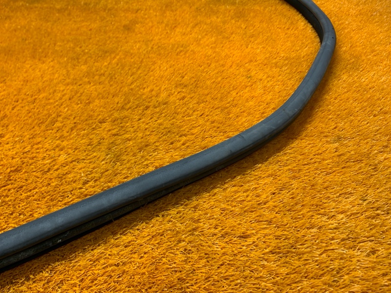 уплотнитель двери, 1920 рублей, Красноярск