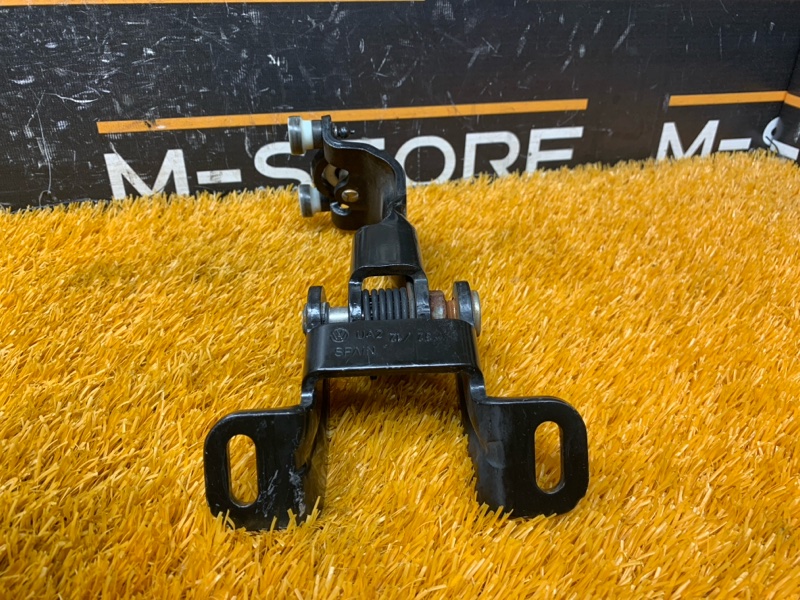 Ролик двери сдвижной, 2400 рублей, Красноярск