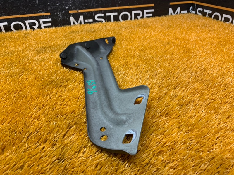 крепление крыла, 950 рублей, Красноярск