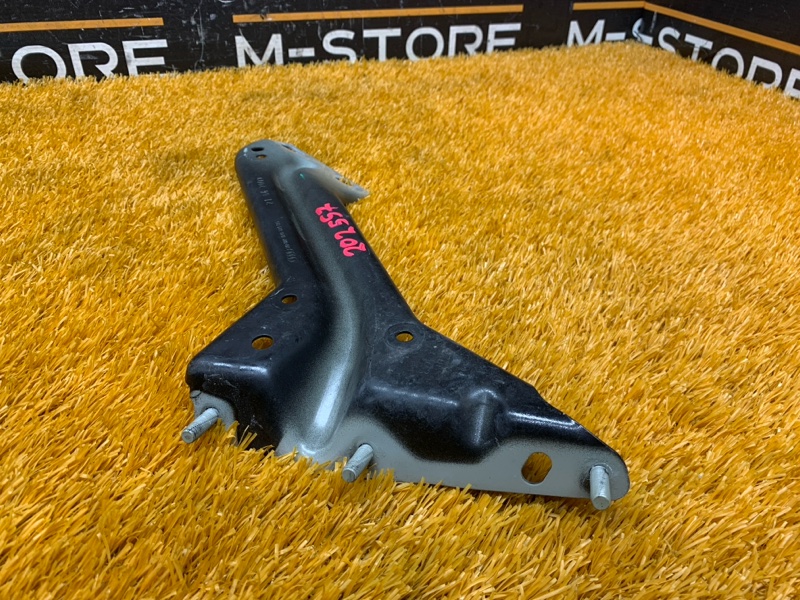 крепление крыла, 950 рублей, Красноярск