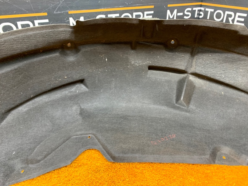 подкрылок, 1500 рублей, Красноярск