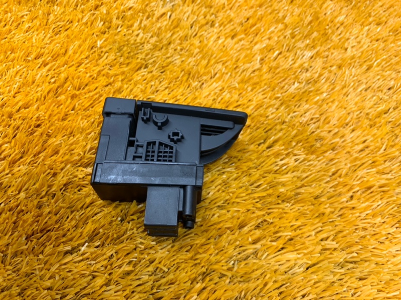 выключатель камеры заднего вида, 370 рублей, Красноярск