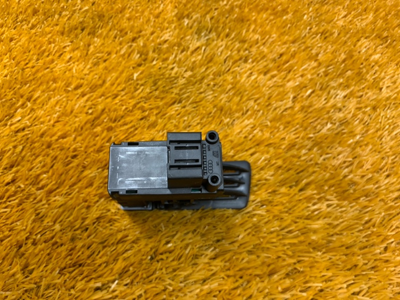 выключатель камеры заднего вида, 370 рублей, Красноярск