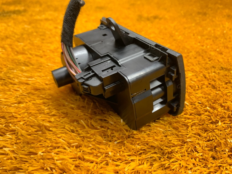 Переключатель света фар, 300 рублей, Красноярск