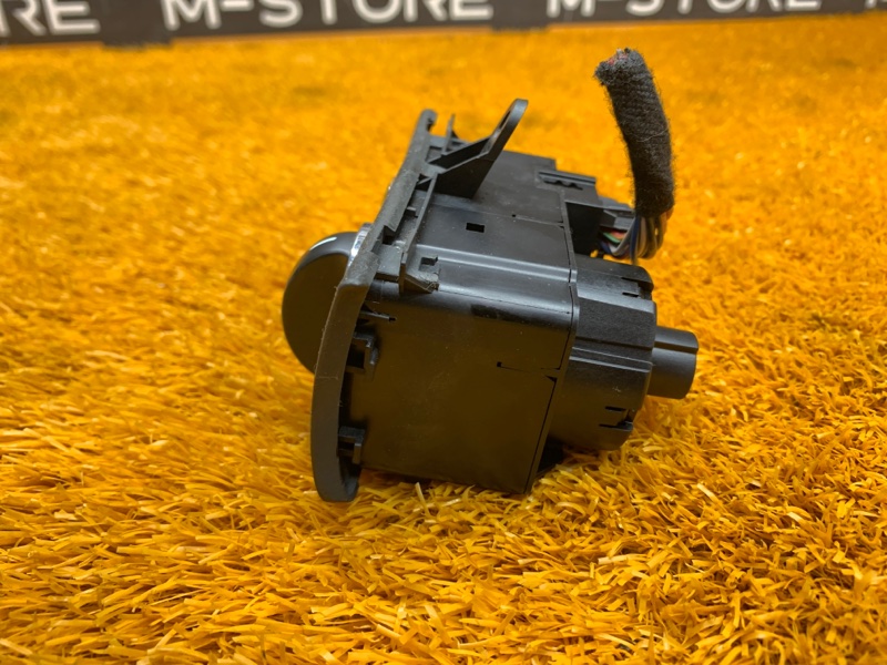 Переключатель света фар, 300 рублей, Красноярск