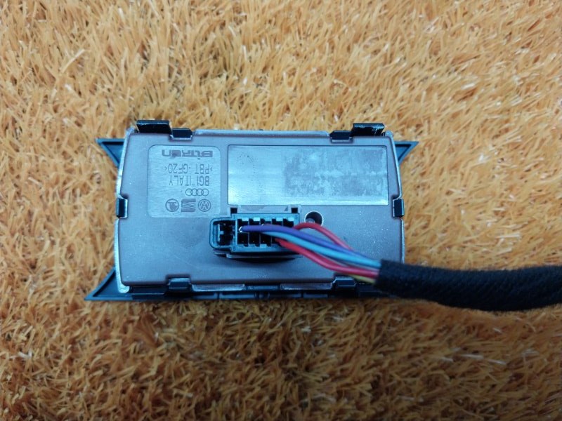 Кнопка переключения режимов подвески, 400 рублей, Красноярск