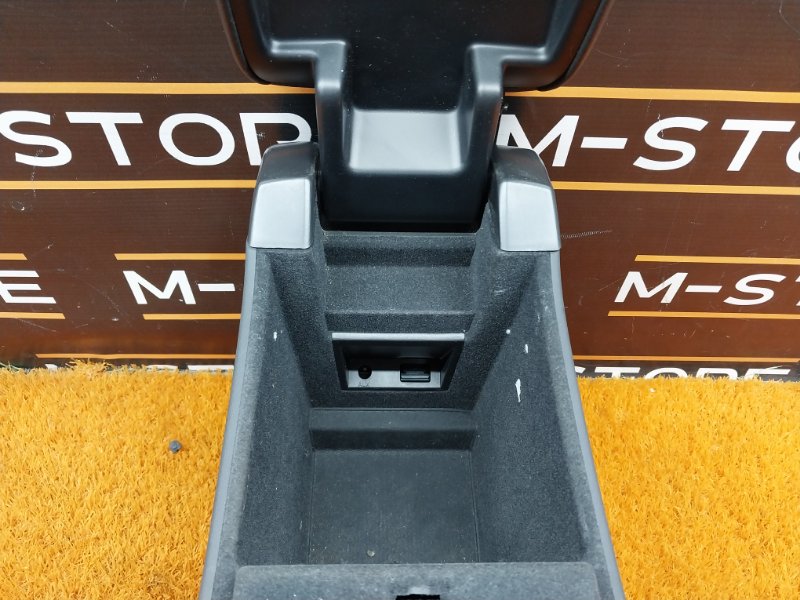 подлокотник, 4350 рублей, Красноярск