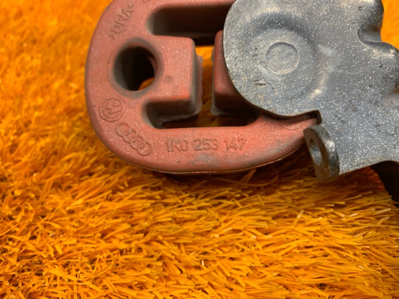 подушка глушителя, 370 рублей, Красноярск