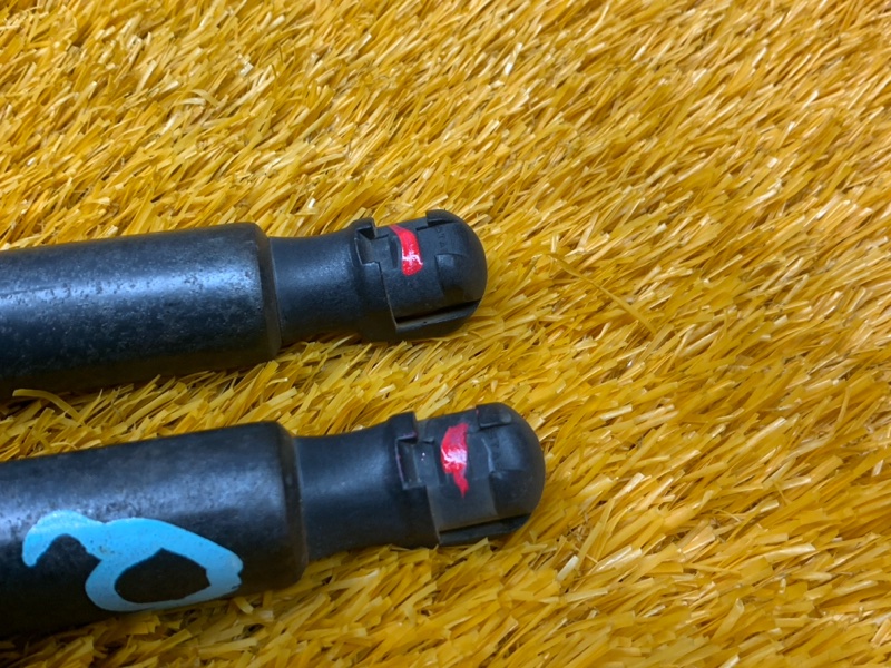 амортизатор багажника, 1290 рублей, Красноярск