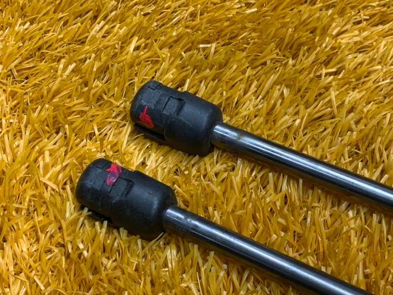 амортизатор капота, 900 рублей, Красноярск