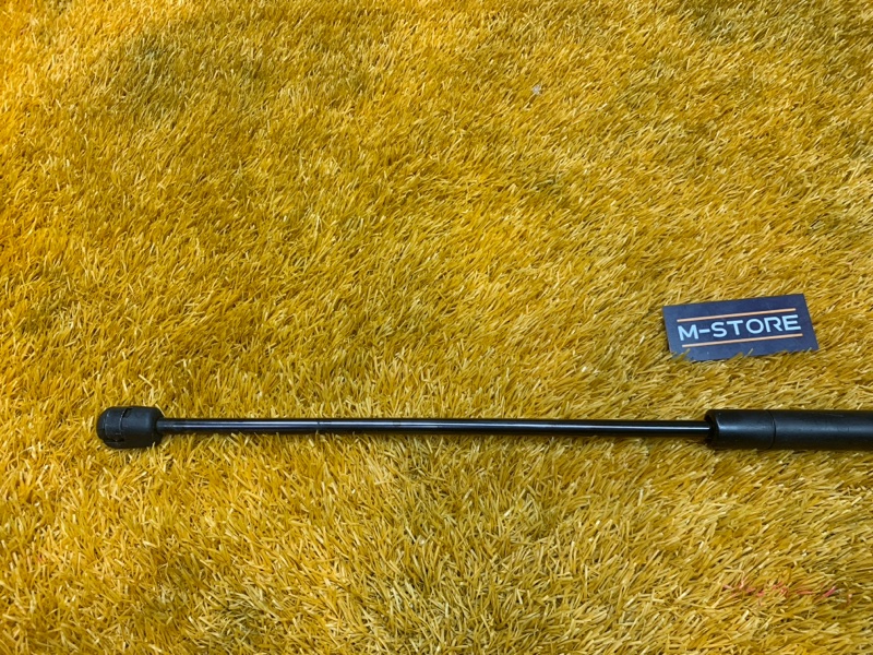 амортизатор капота, 500 рублей, Красноярск