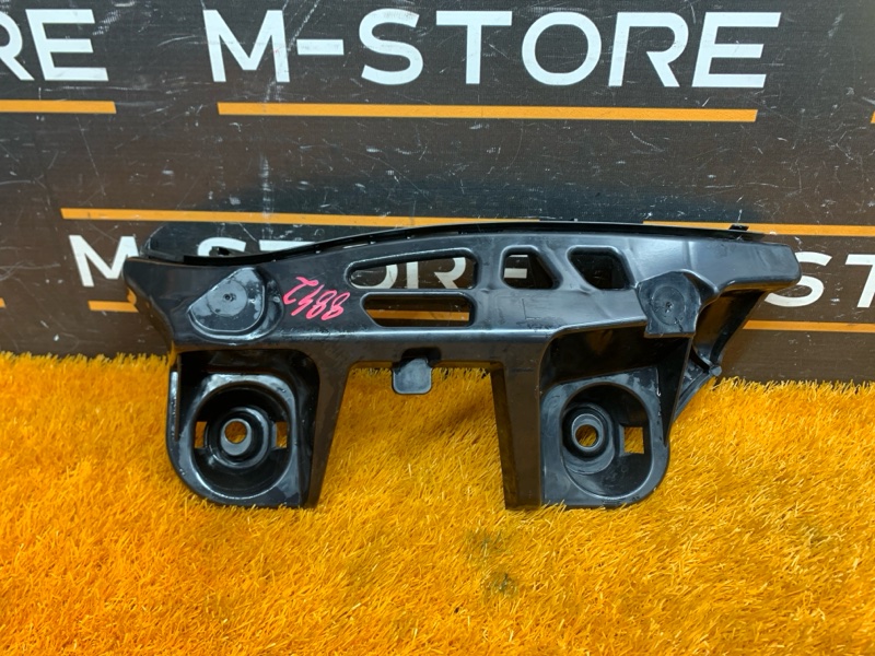 крепление бампера, 670 рублей, Красноярск