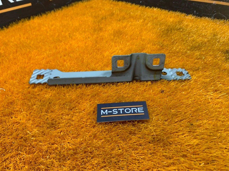 крепление крыла, 730 рублей, Красноярск