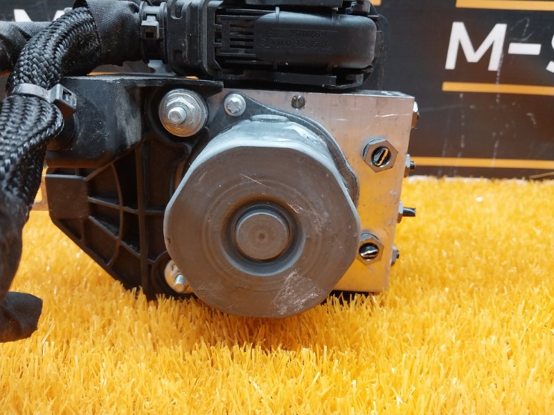 Блок ABS, 17960 рублей, Красноярск