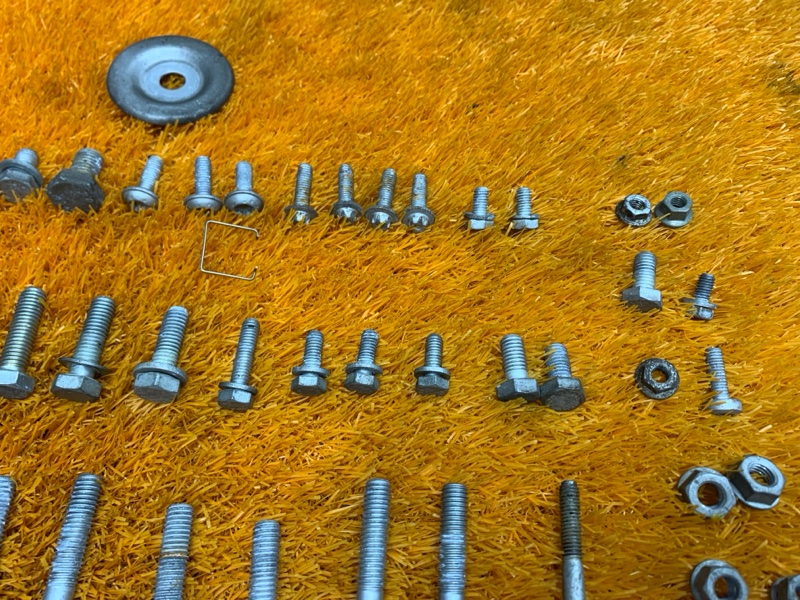 Болты и гайки ДВС, 630 рублей, Красноярск