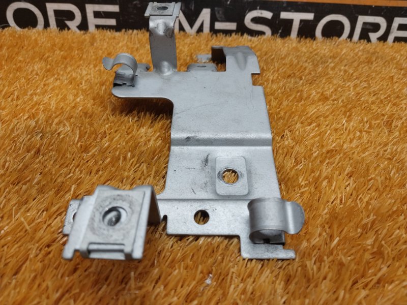 Кронштейн проводки, 340 рублей, Красноярск