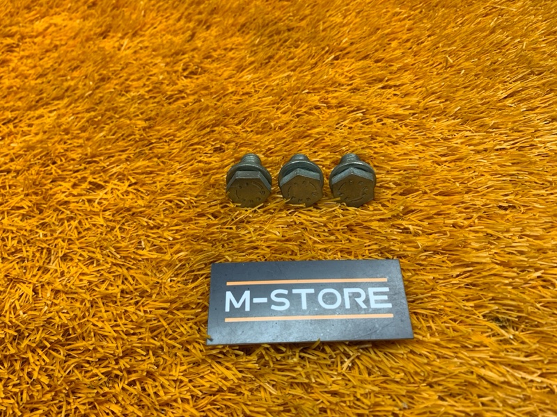 болт гидротрансформатора, 300 рублей, Красноярск