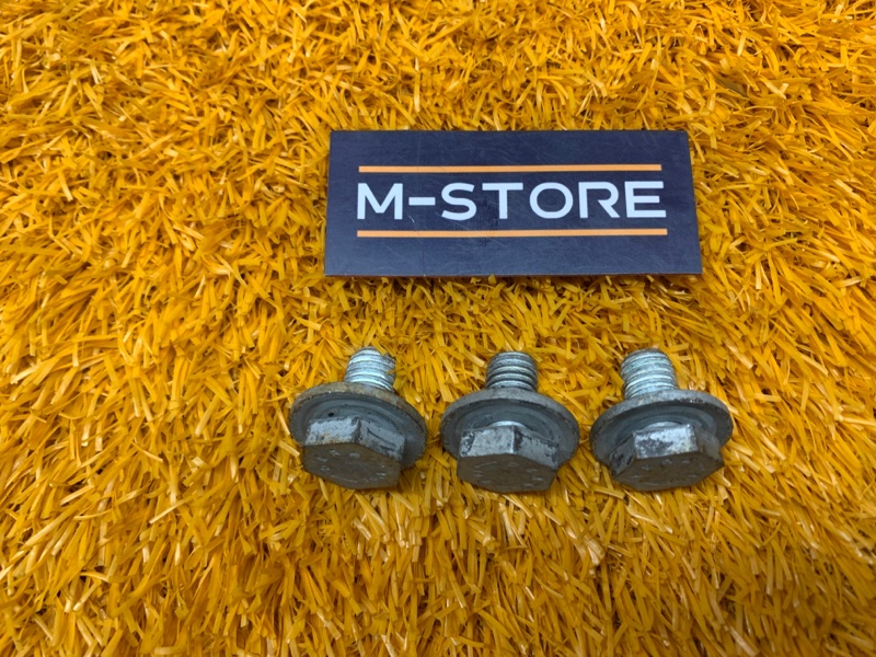 болт гидротрансформатора, 300 рублей, Красноярск