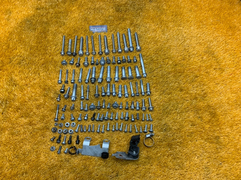 Болты и гайки ДВС, 870 рублей, Красноярск