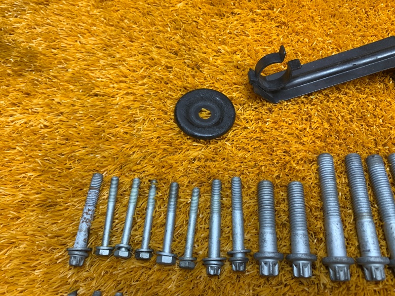 Болты и гайки ДВС, 630 рублей, Красноярск