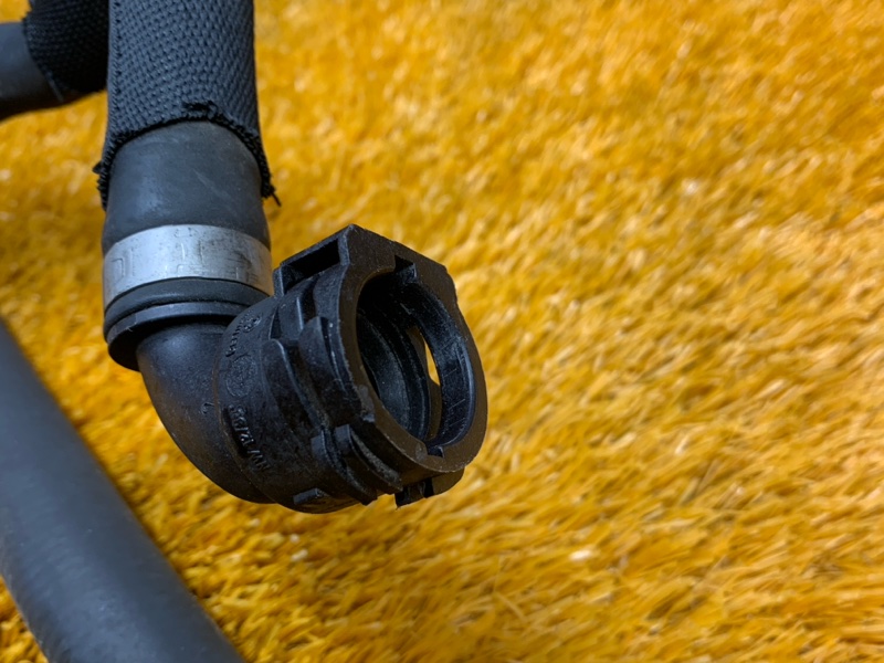 Патрубок системы охлаждения, 2000 рублей, Красноярск