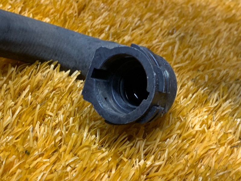 Патрубок системы охлаждения, 980 рублей, Красноярск