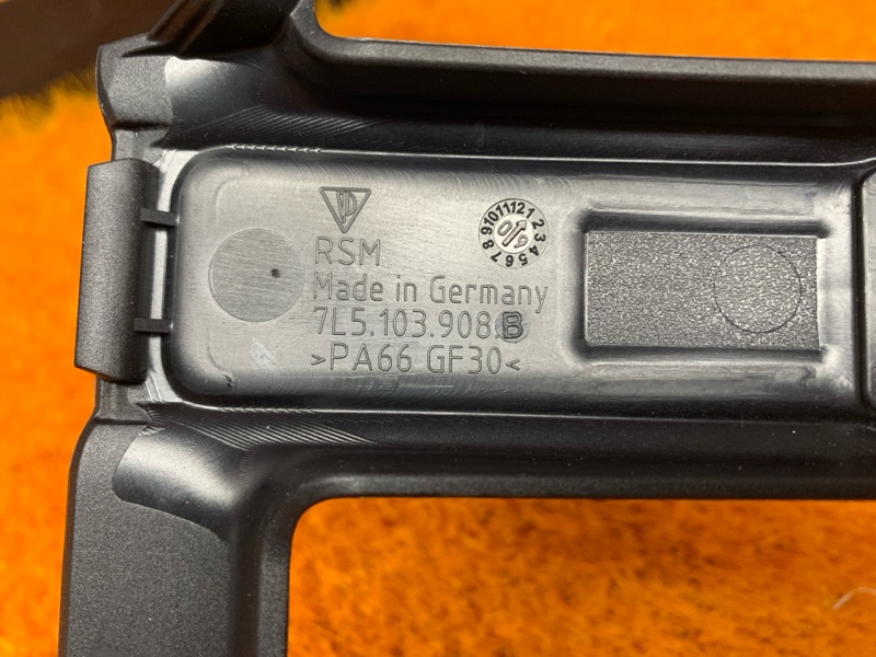 крышка двигателя, 1290 рублей, Красноярск